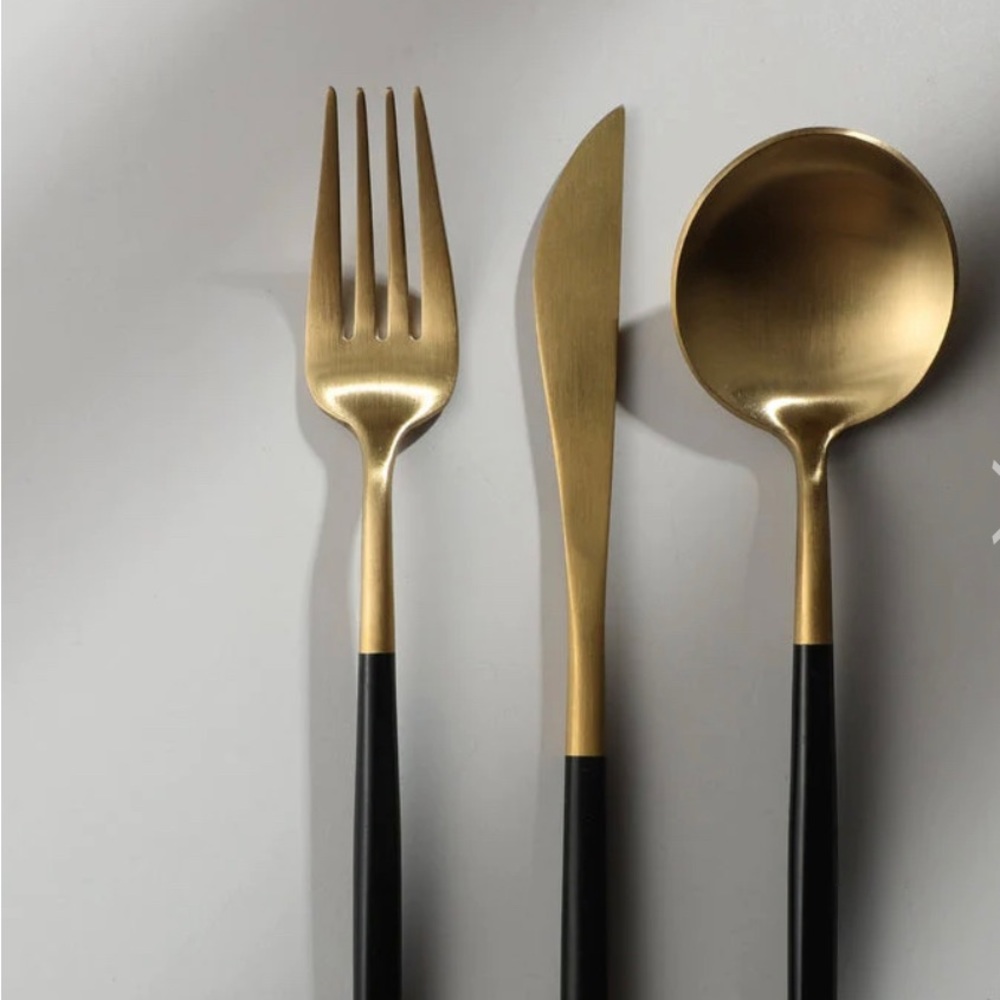 NIB FRENCH FLATWARE 4 Person Set (20 pieces) - Picture 6 of 9